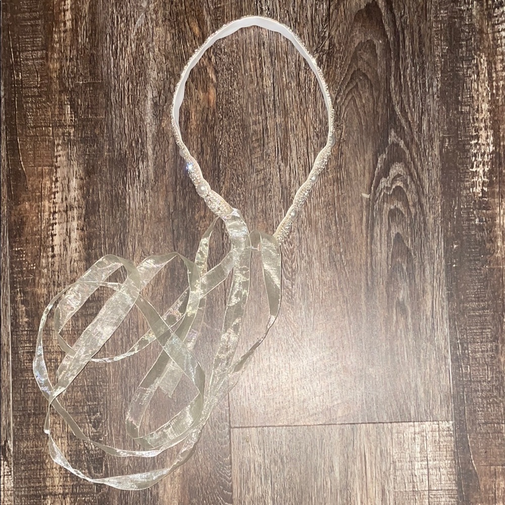 Source Unknown Shimmering Cream Belt
